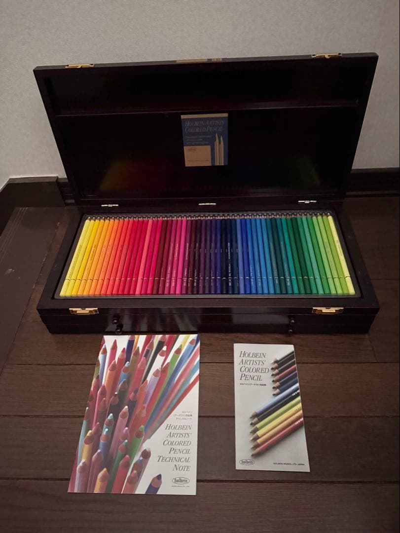 新品 未使用 ホルベイン アーチスト 色鉛筆 木函セット 150色 木箱 全色