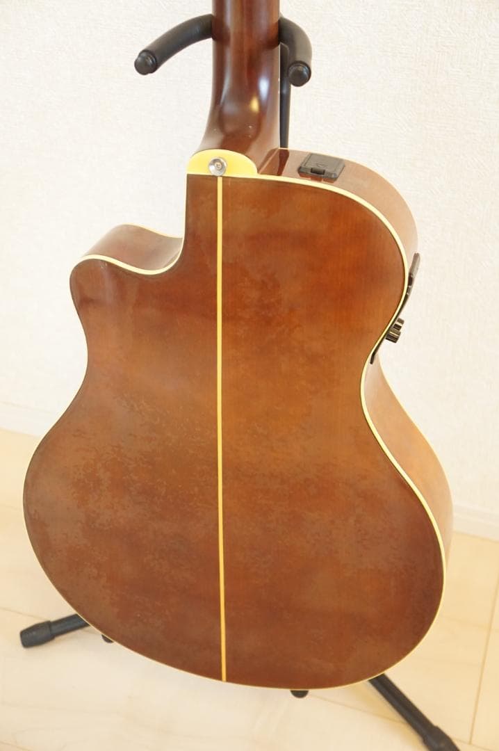 ＜動作品＞YAMAHA APX-6SA　エレアコ