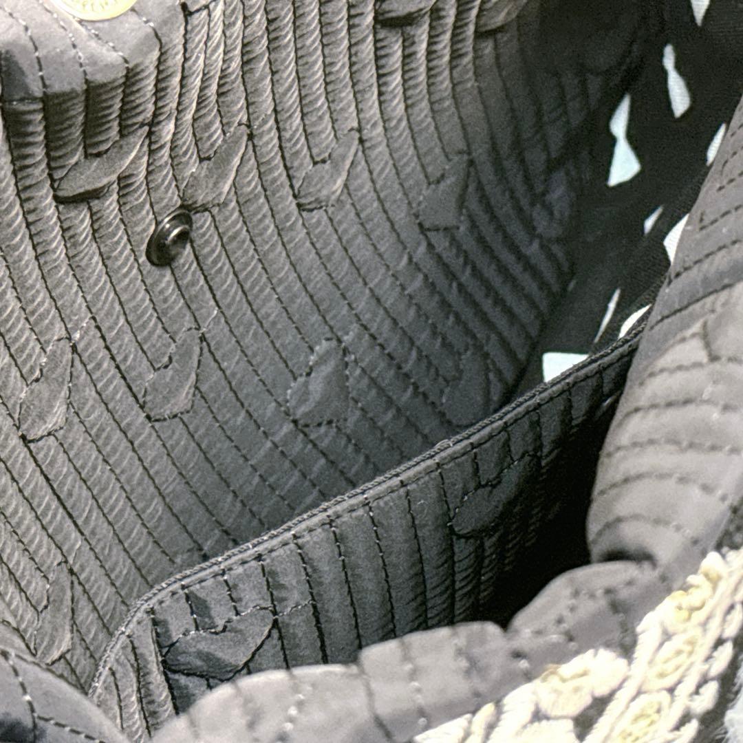 こ*ろ様 コヤンイサムチョン♡新作インド刺繍×パールファーbigルミちゃんのトー