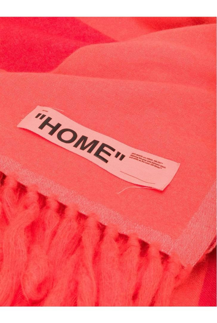 off-white ブランケット