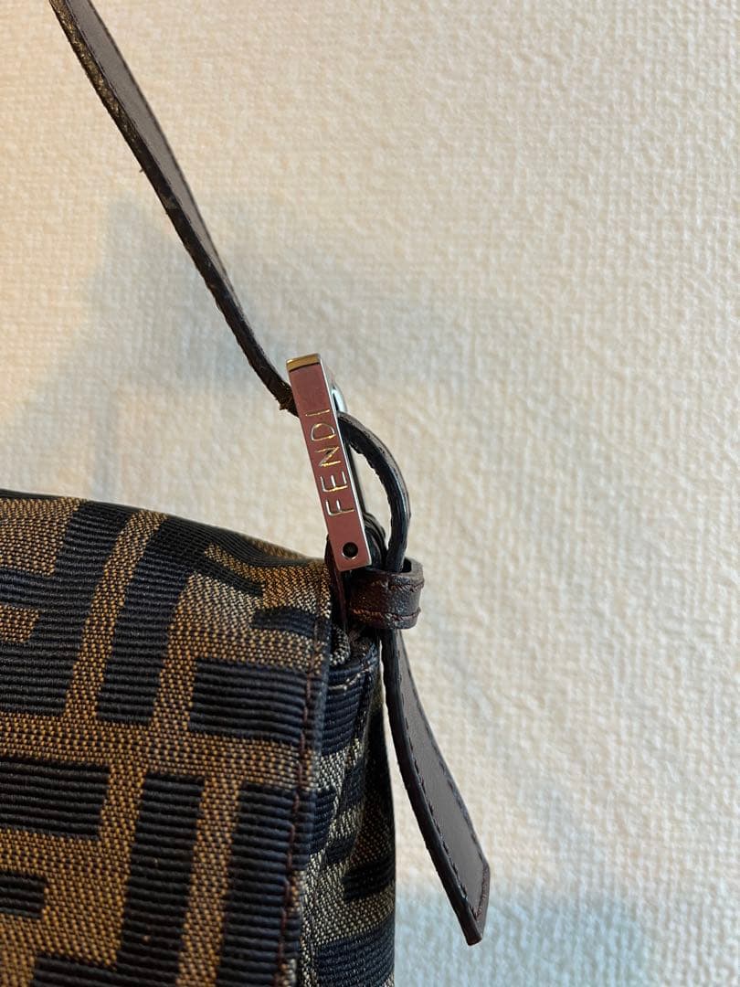 美品　FENDI　マンマバゲット　ズッカ　ブラウン　ワンショルダー　保存袋付