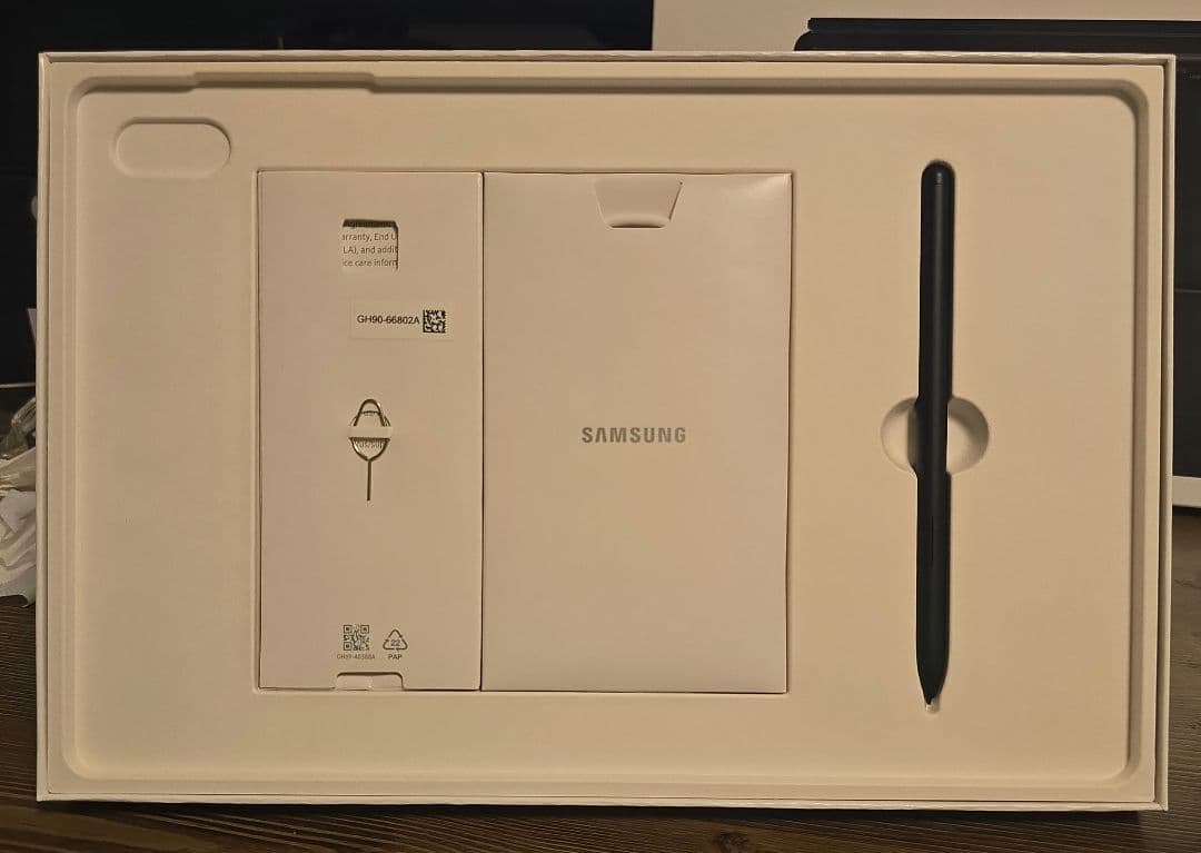 「ジャンク」Galaxy Tab S8+ グローバル版 キーボード付き