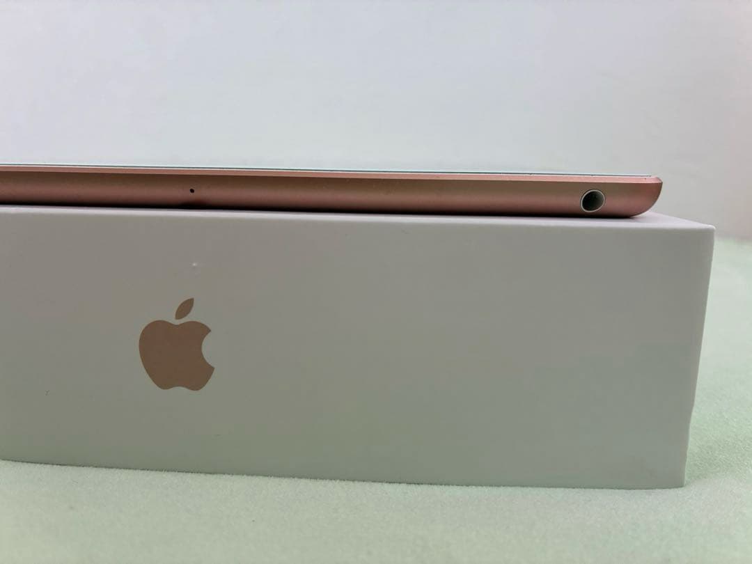 [値下げ250705] iPad 第7世代 32GB Wi-Fiモデル