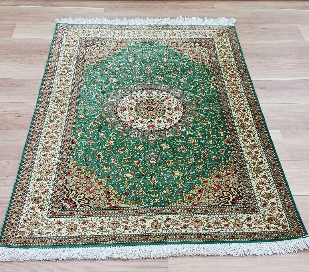 Y3348 高級ペルシャ絨毯 クム産 シルク100% 手織り90万ノット