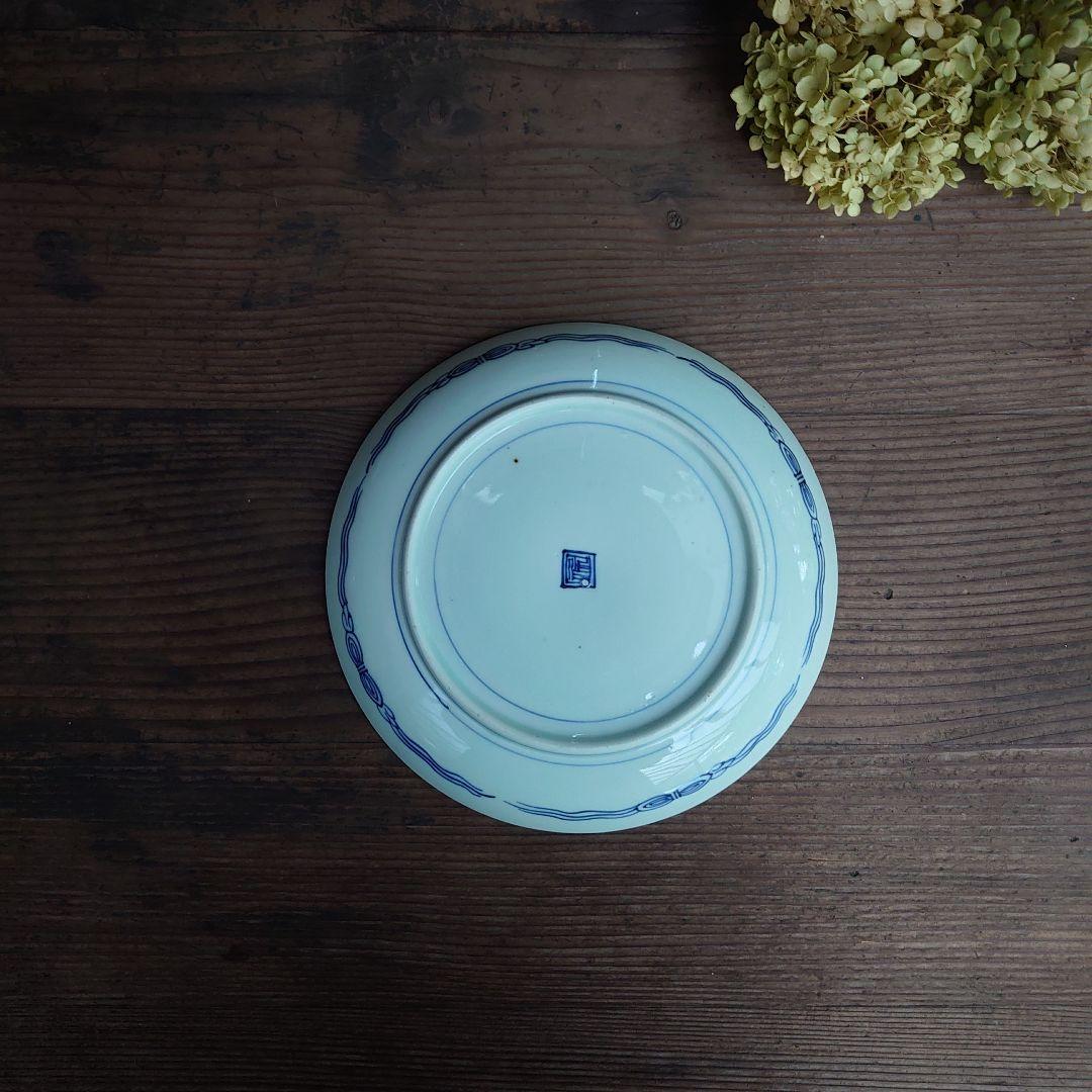 【ご成約】染付 線描 花クルス文 7寸皿と 骨董の器 おまとめ