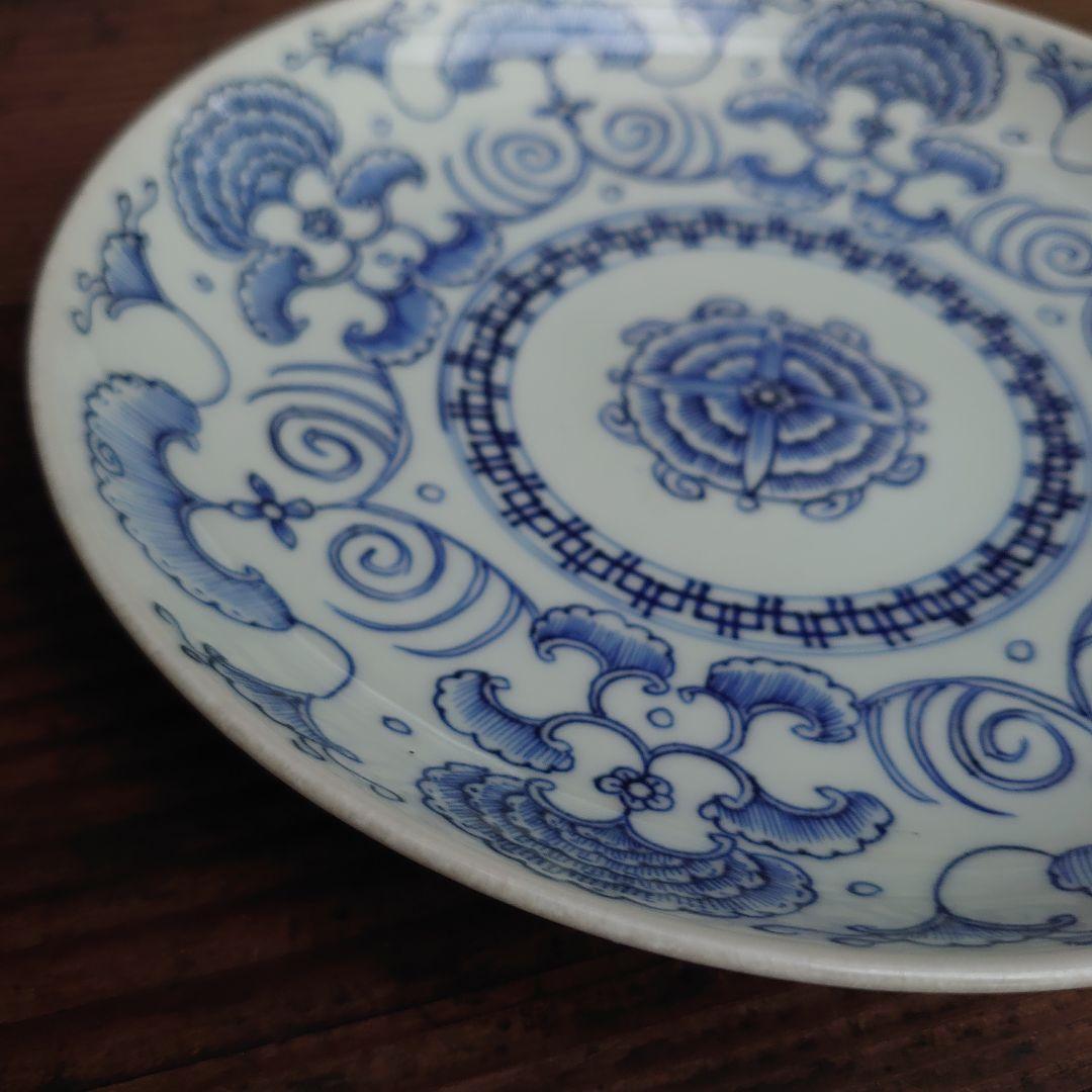 【ご成約】染付 線描 花クルス文 7寸皿と 骨董の器 おまとめ