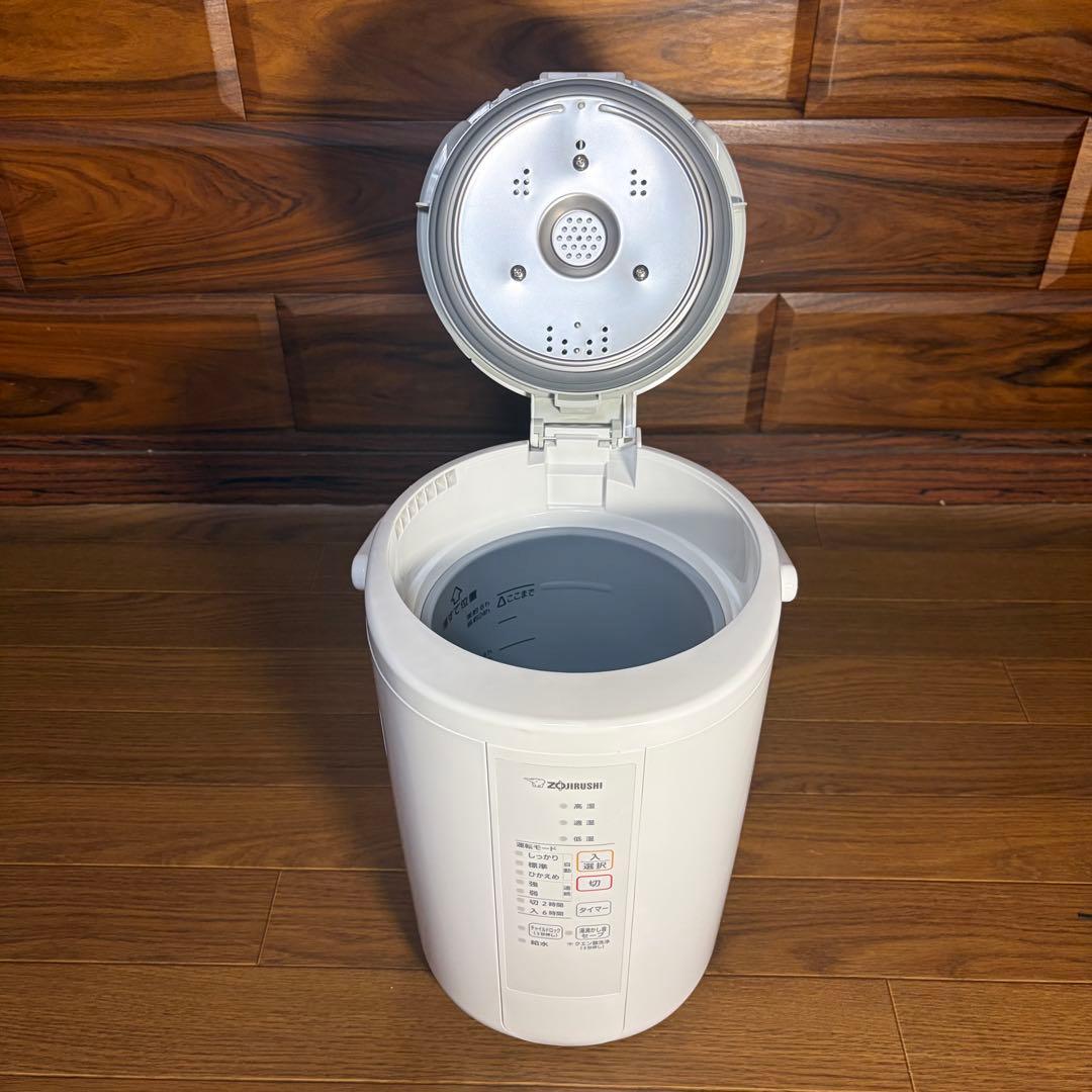 ZOJIRUSHI 象印 EE-RR50-WAスチーム式 加湿器 新品未使用