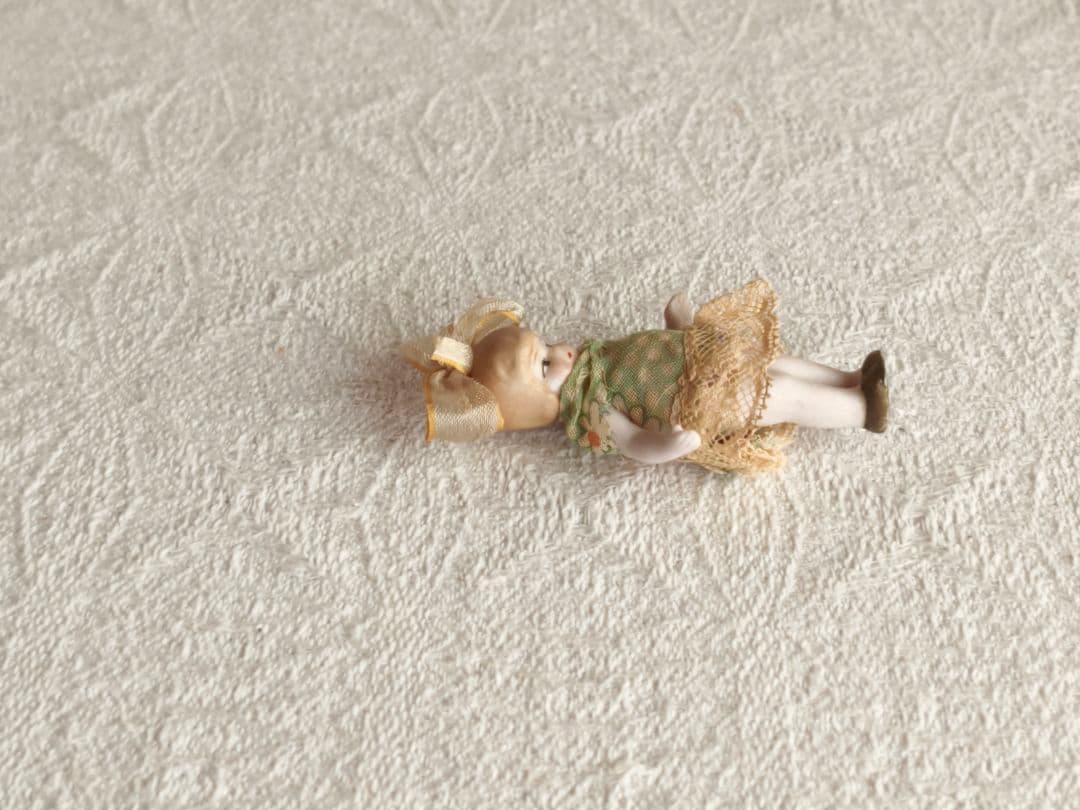 * antique doll ୨୧ ジャーマン ビスクドール 可愛い 赤ちゃん