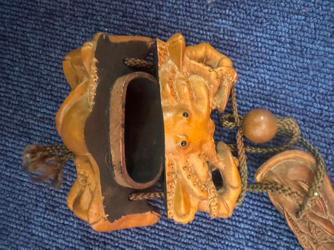 1689  蟹印籠　根付　時代物