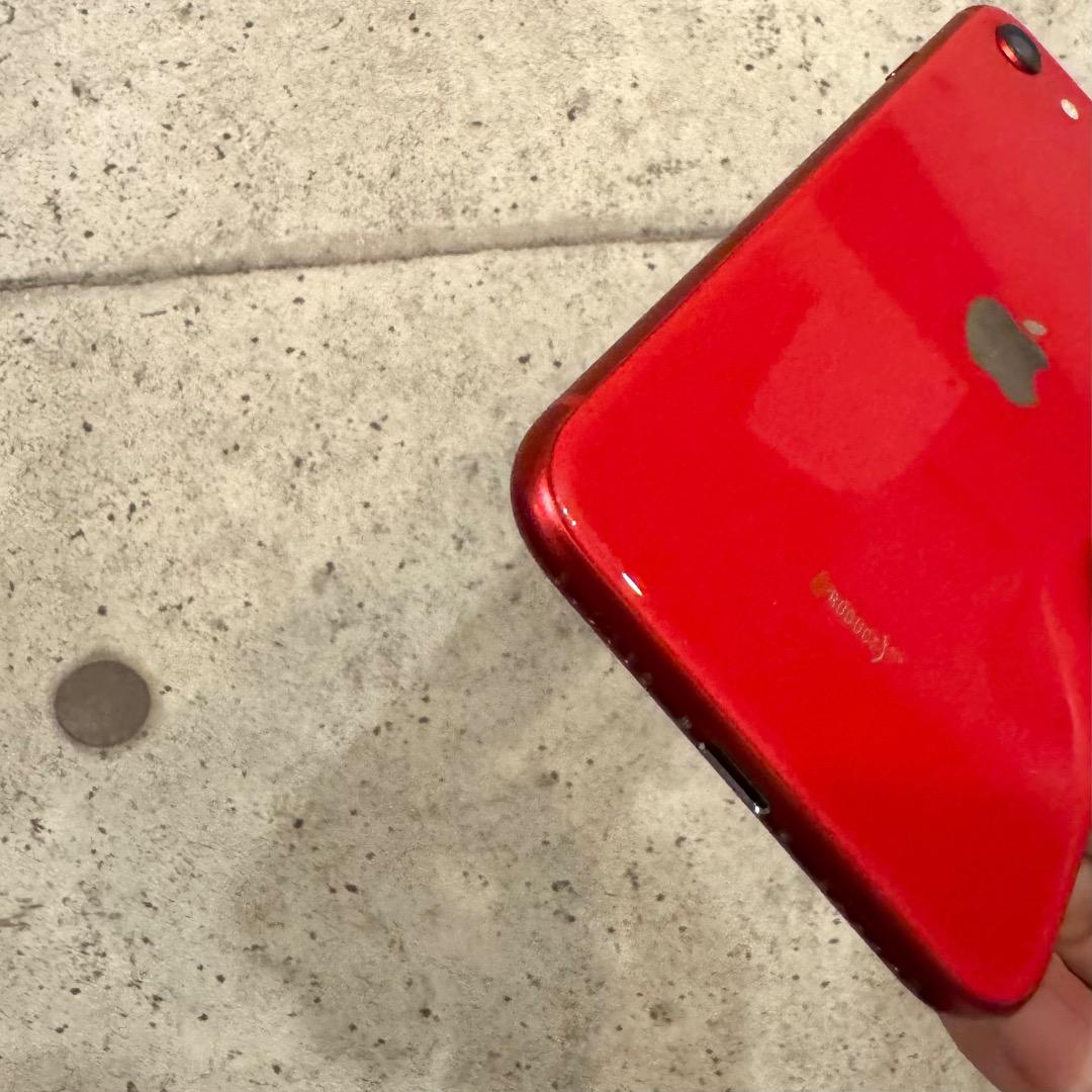 【美品／箱説明書つき】iPhoneSE（第2世代）128GB Redロックなし