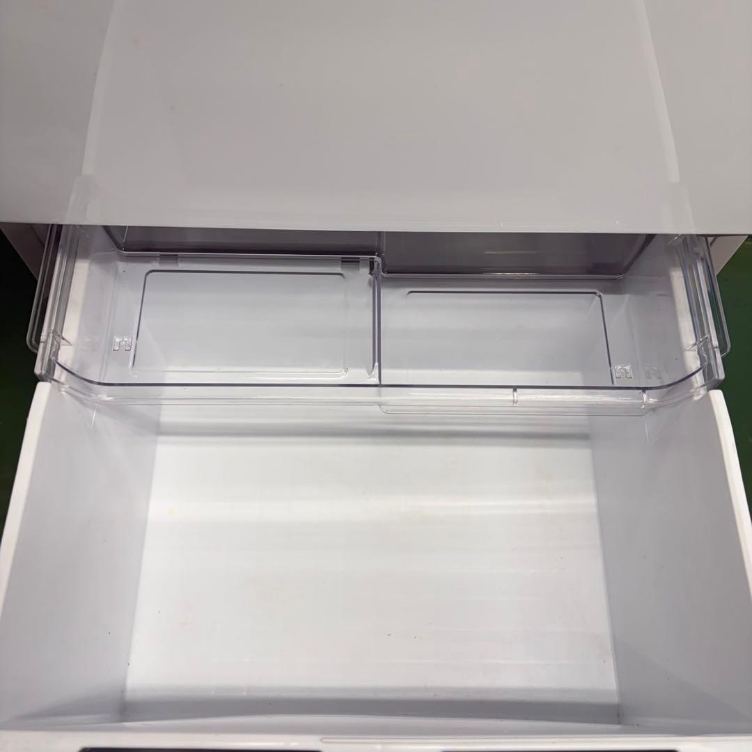 703 冷蔵庫　大型　中型　小型　右開き　格安　半年保証付　洗濯機も有　極美品