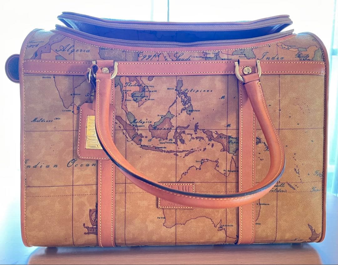 希少・新品未使用　PRIMA CLASSE(プリマクラッセ)ペットキャリーバッグ