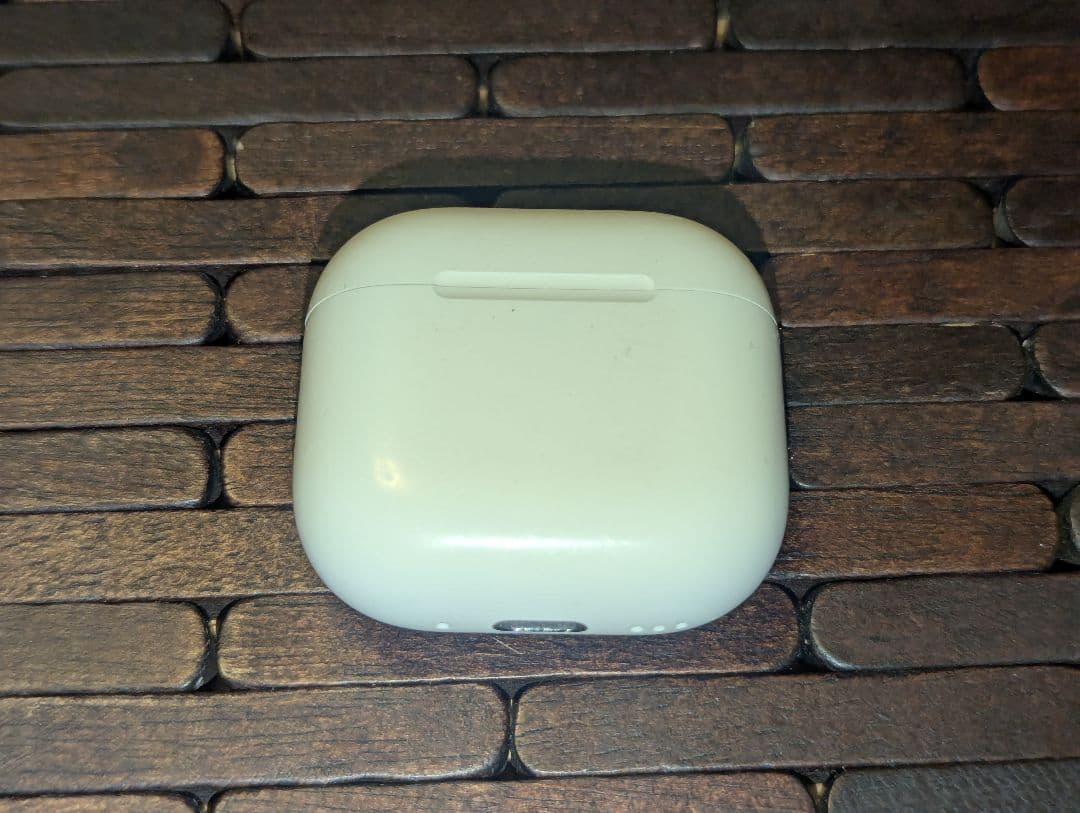 【純正 開封品】AirPods 第4世代 ノイズキャンセル付