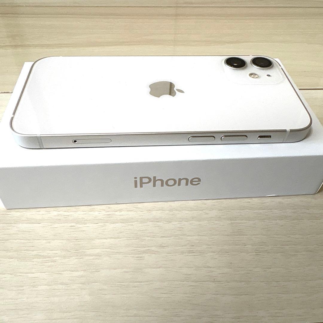 【極美品】iPhone 12 mini ホワイト SIMフリー 128GB