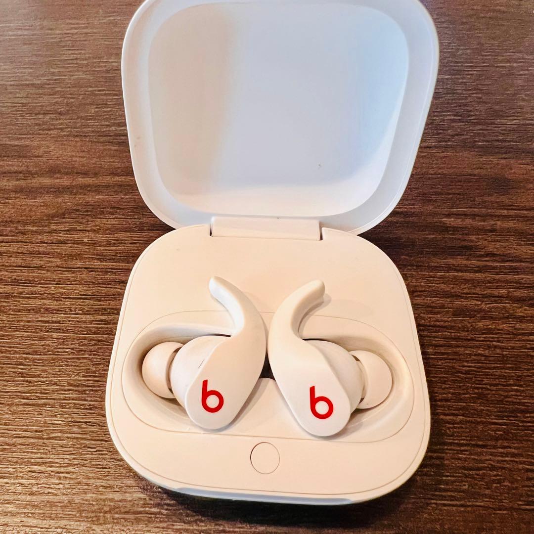 「【美品】Beats Fit Pro ワイヤレスイヤホン ノイキャン 完動品」
