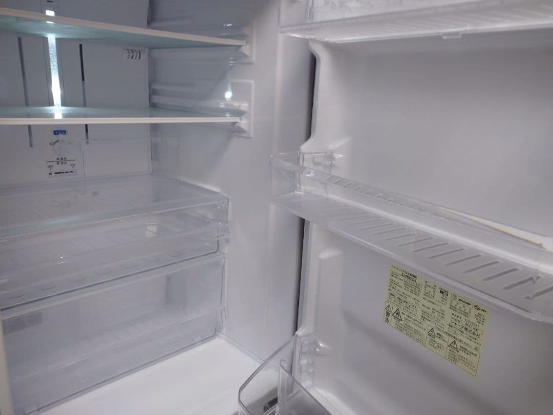 【専用：ゆっくり饅頭ヨロズ支店様用】SHARP 271L 冷蔵庫 2017年製