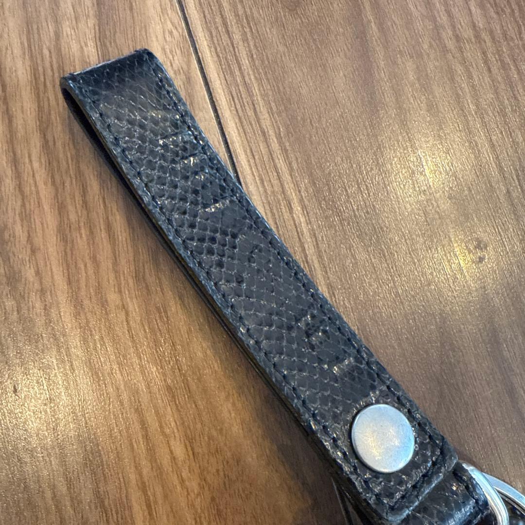 エンダースキーマ/キーフロック/ブラック パイソンレザー キーホルダー