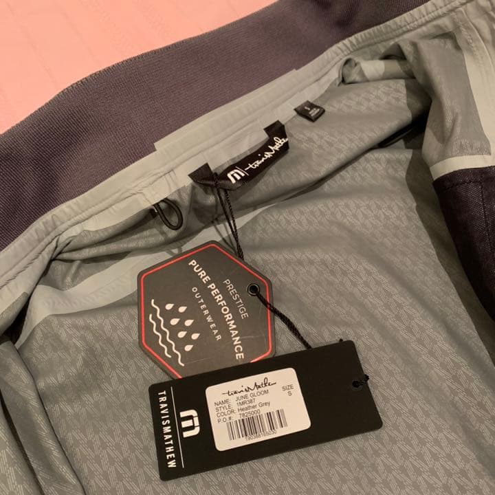 トラビスマシュー ジャンパー TRAVIS MATHEW グレー ソニーオープン