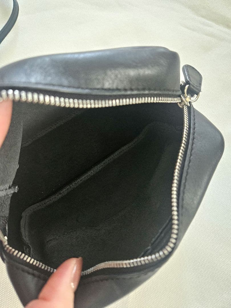 J&M Davidson ブラックショルダーバック LIPSTICK