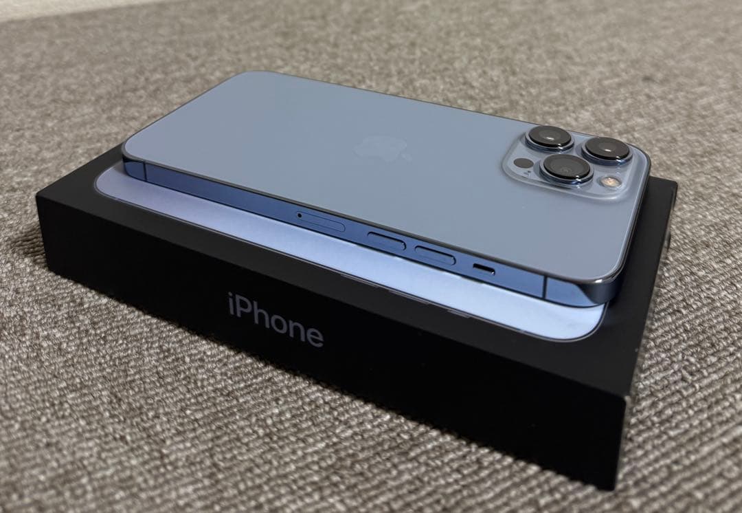 【美品】iPhone 13ProMax 512GB SIMフリー 動作保証