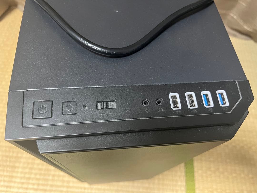 玄人志向RTX3060ti 、CPU i7 12700 自作PC