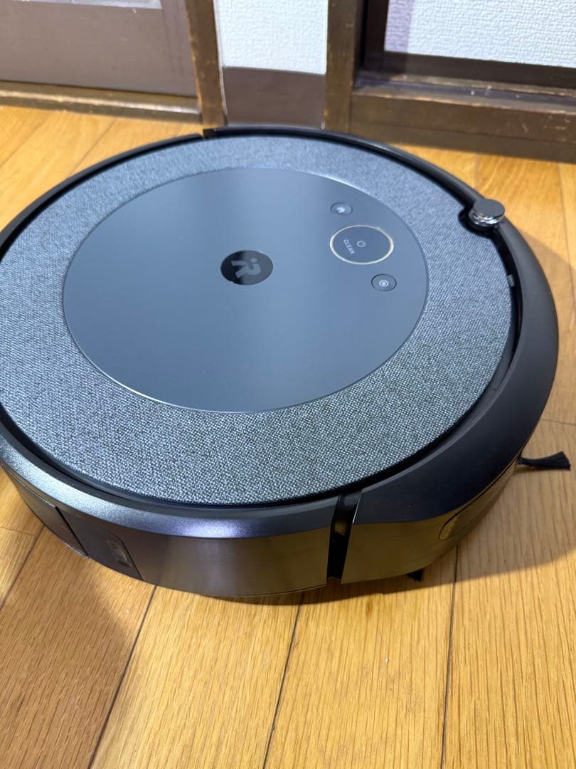Irobot i5 ,拭き取り機能付き