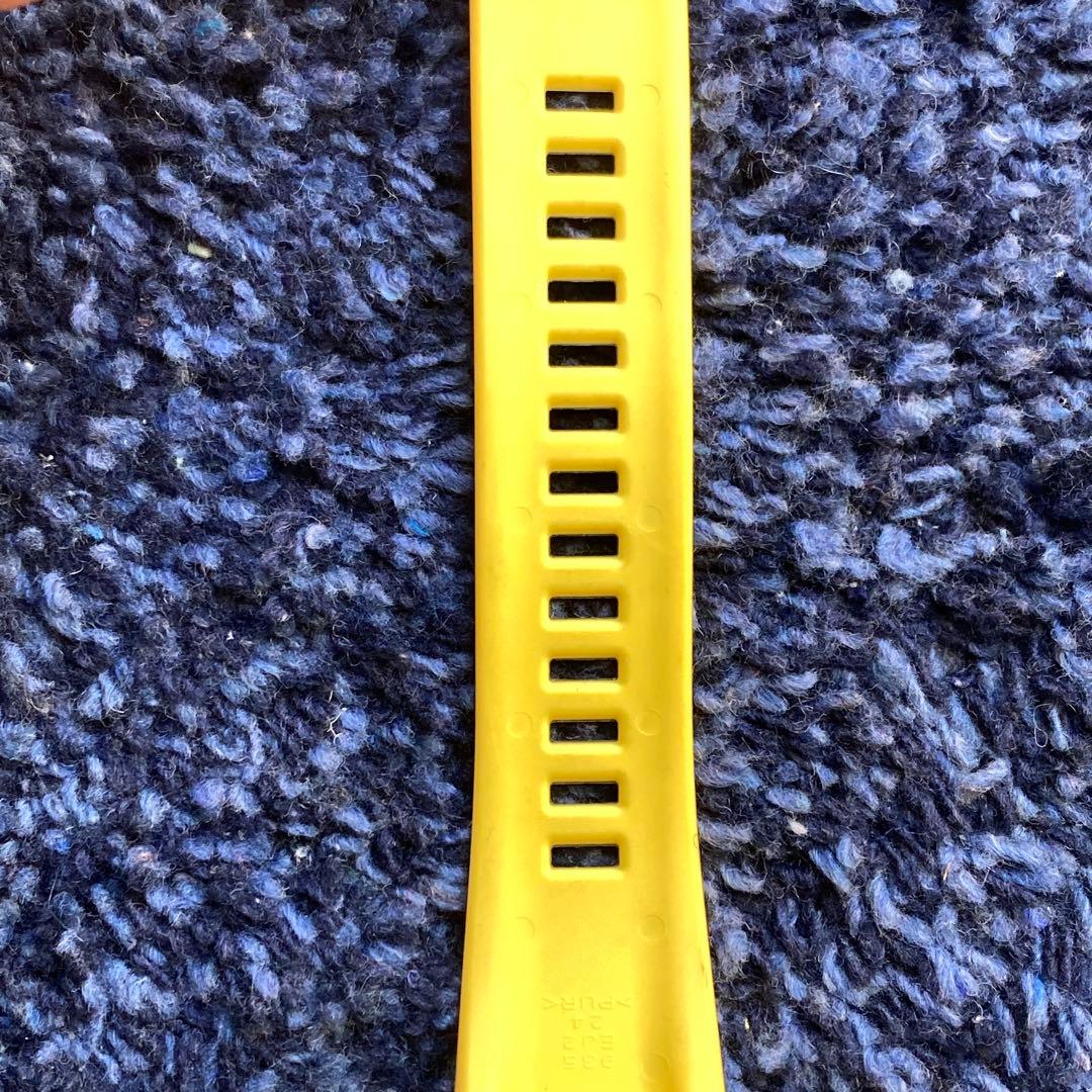 【美品】CASIO G-SHOCK GA-2000-1A9JF【電池新品】