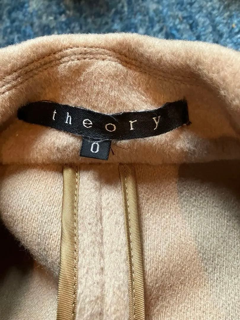 希少　セオリー　ウールとカシミヤ混ノースリーブワンピースとコートアンサンブル