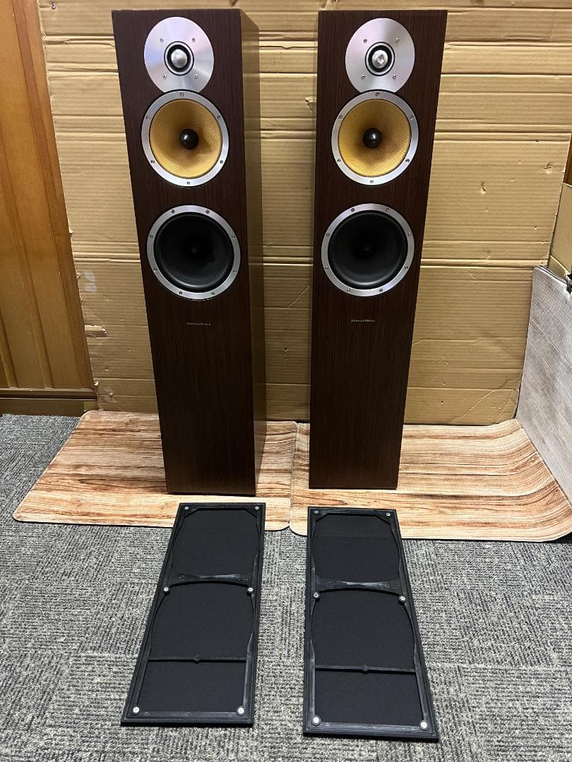 Bowers&Wilkinsトールボーイスピーカー CM7