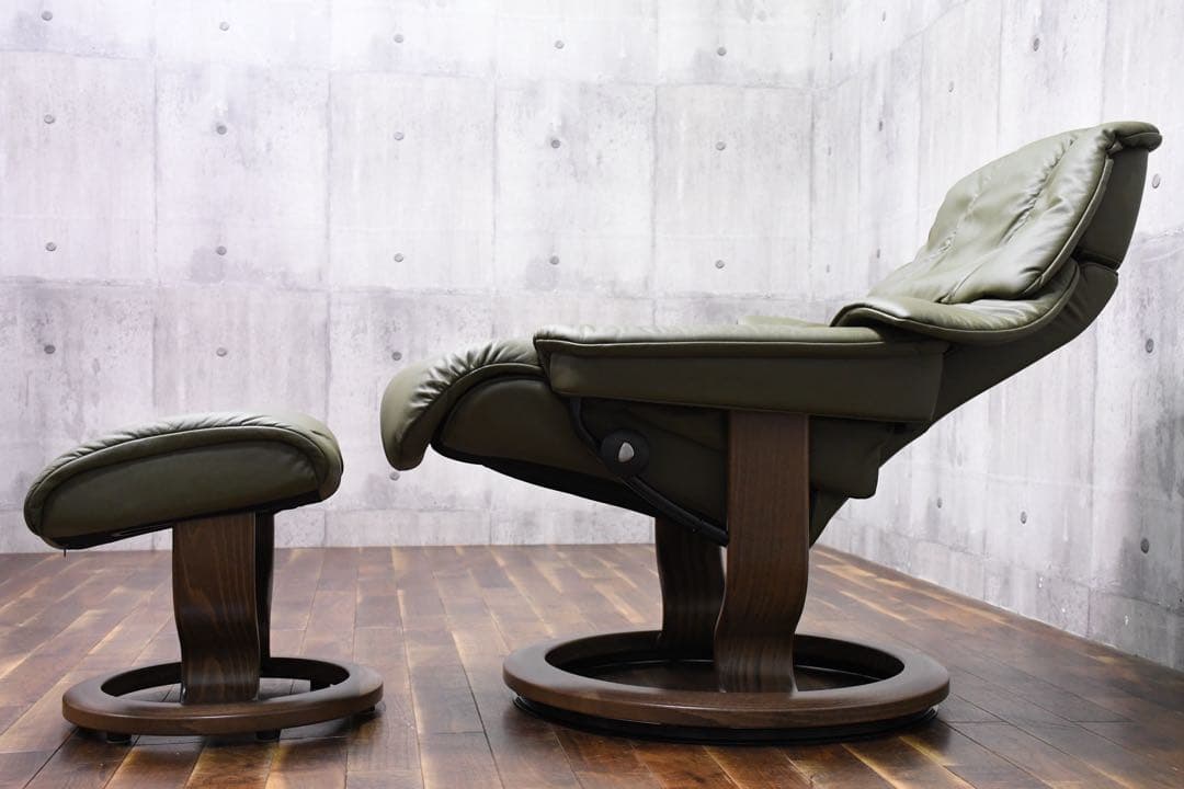 EIK32 短期展示品 2024年製 エコーネス ストレスレスチェア レノ Ｍ