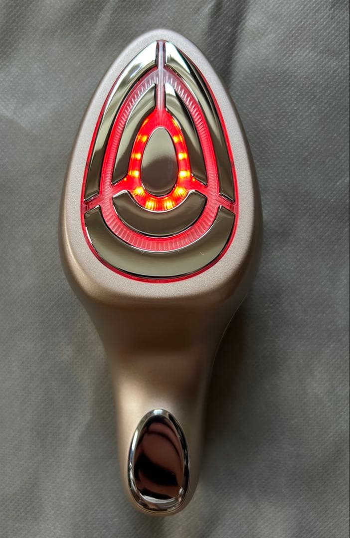 美品✨ IKKOプロデュース MEラボンエクラ 美顔器