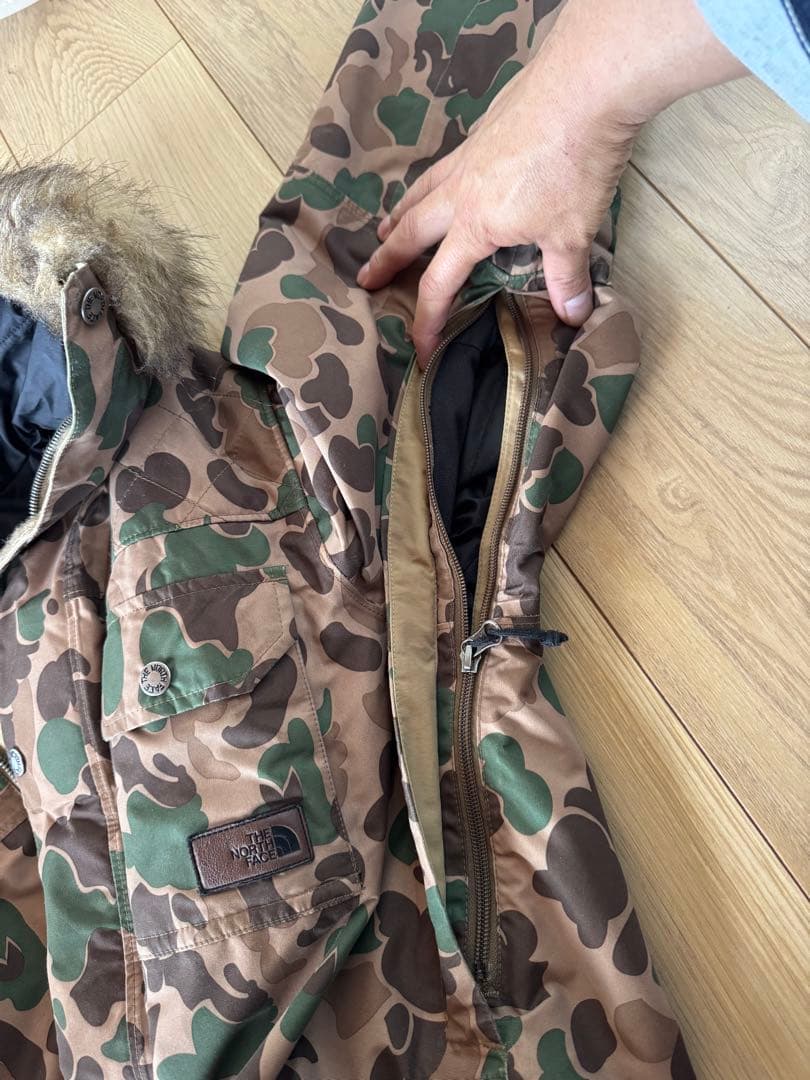 the north face スノーボード　スキー　ウェア　迷彩