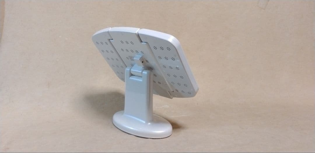 ジェイエスティック プレミアム J6 LED美顔器