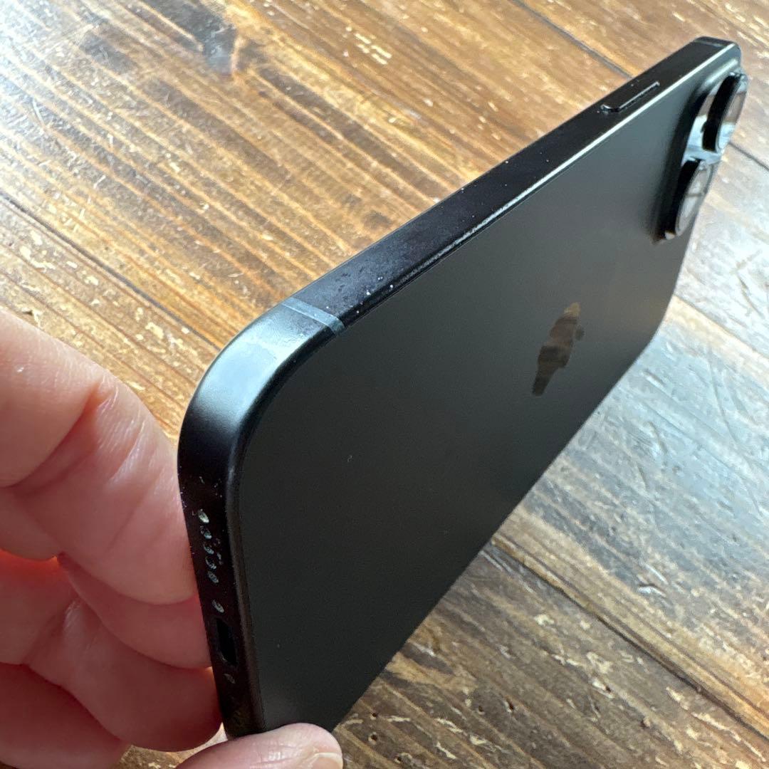 Apple iPhone 15 ブラック　128Ｇ　本体のみ　SIMフリー