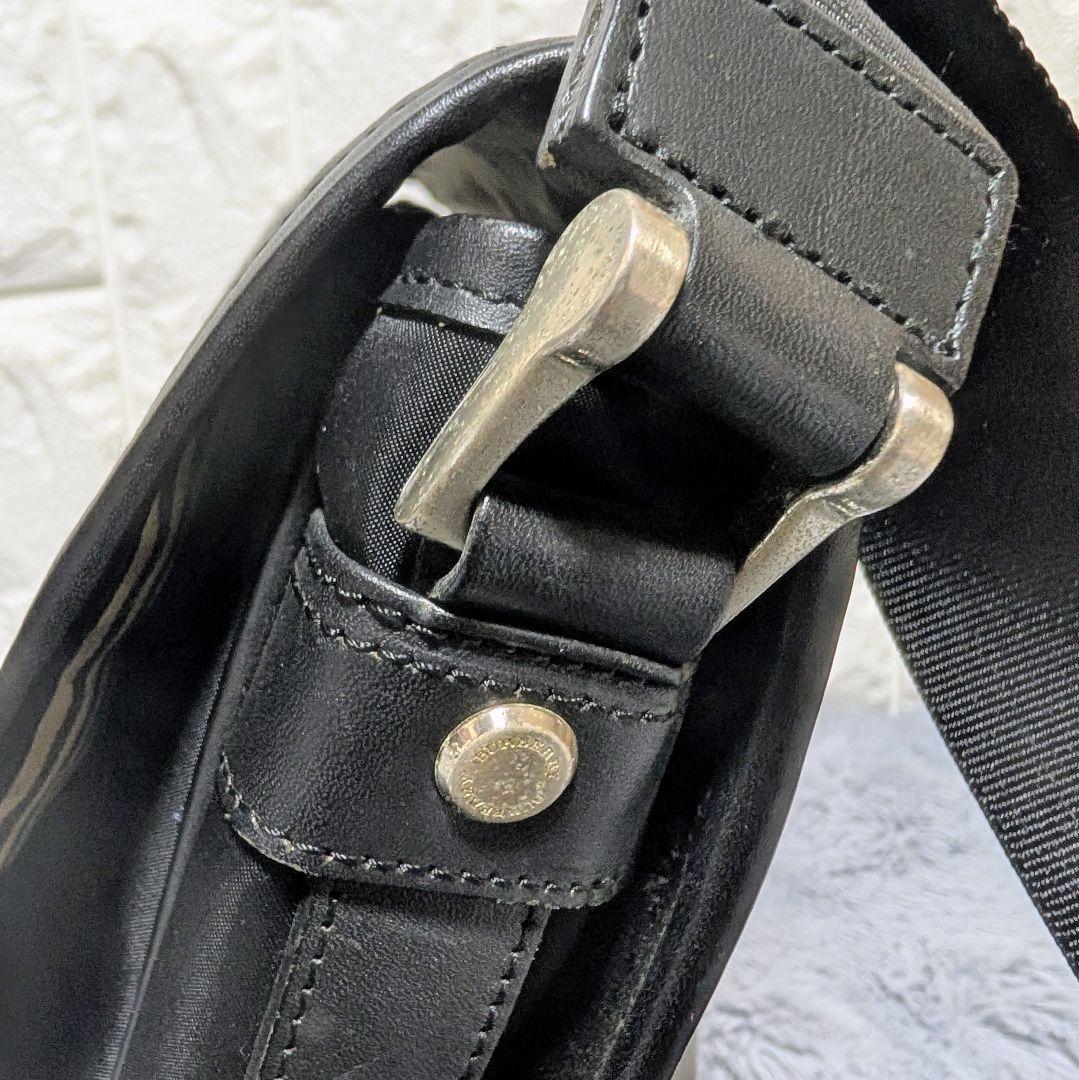 【美品】BURBERRY ショルダーバッグ ナイロン レザー 金具 ノバチェック