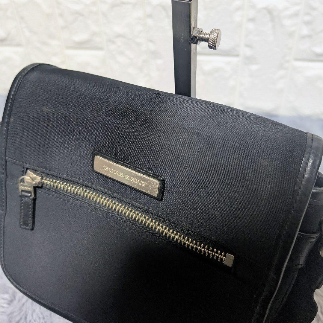 【美品】BURBERRY ショルダーバッグ ナイロン レザー 金具 ノバチェック