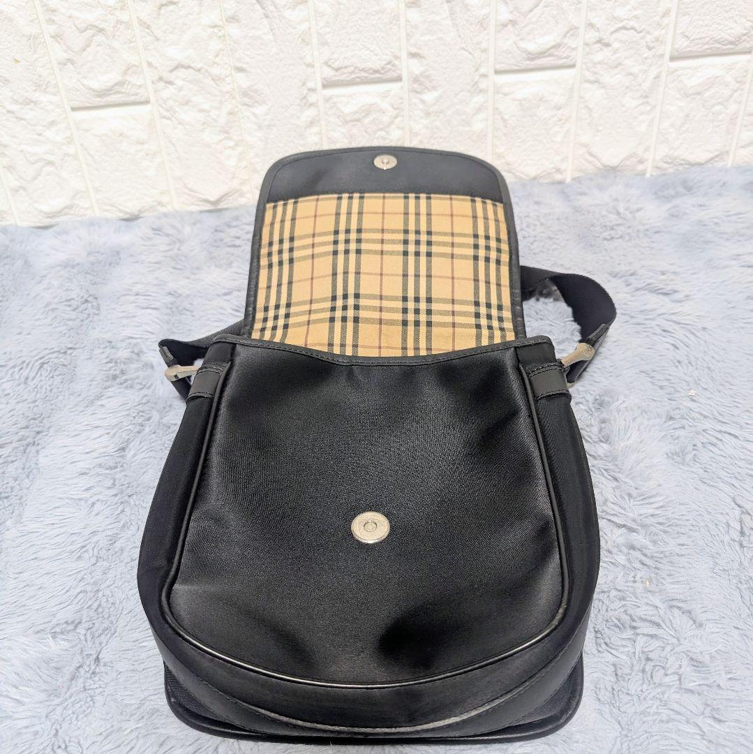 【美品】BURBERRY ショルダーバッグ ナイロン レザー 金具 ノバチェック