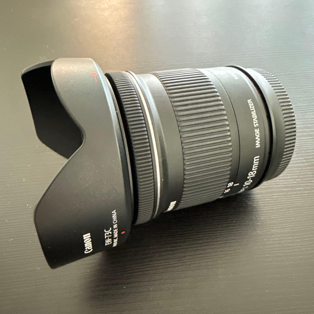 Canon 超広角レンズ　EFS10-18mm レンズフード付き