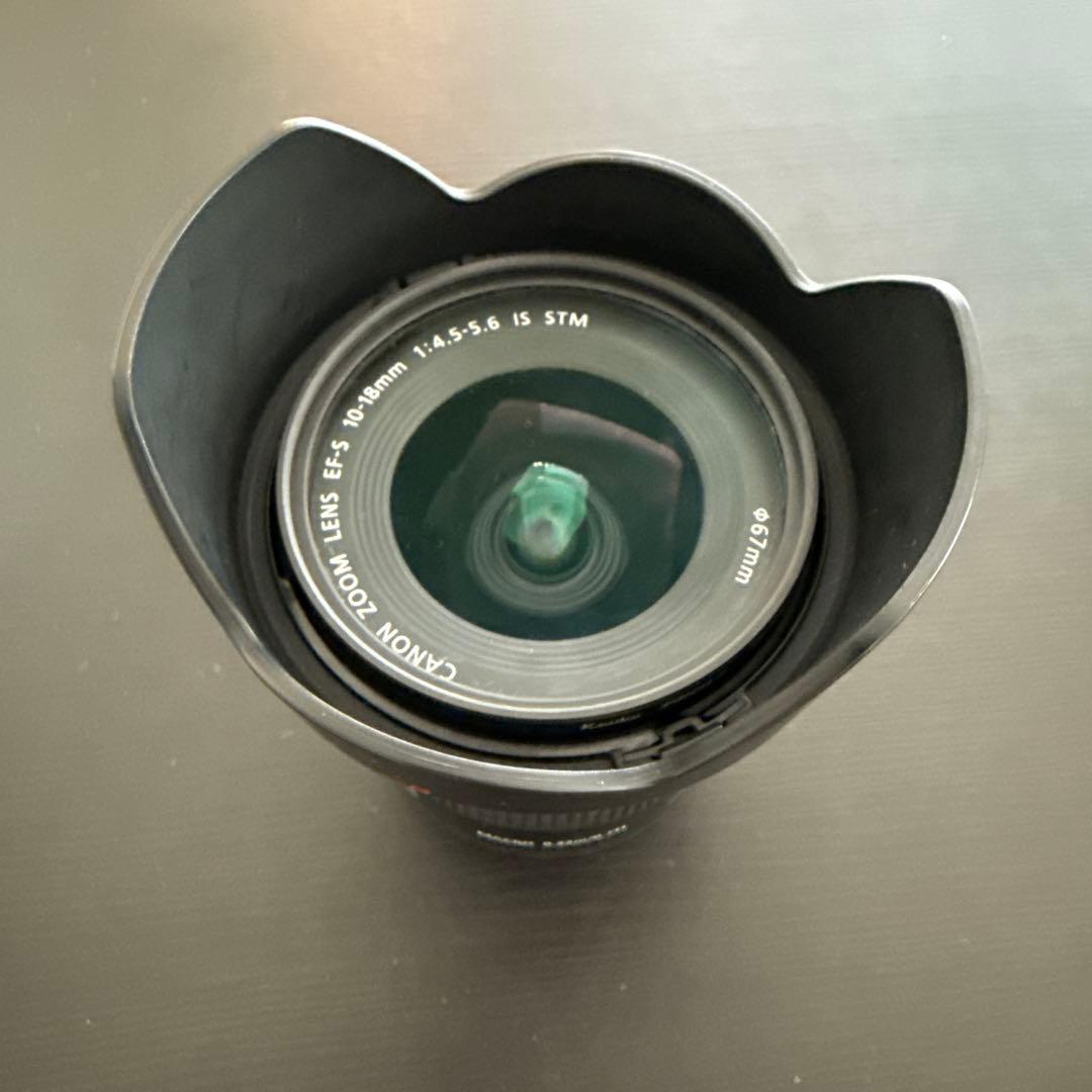 Canon 超広角レンズ　EFS10-18mm レンズフード付き