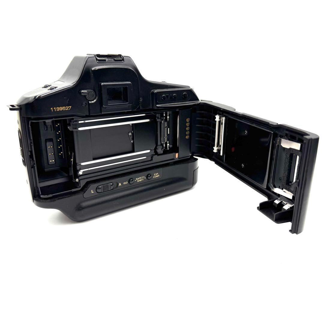 ❁完動品❁CANON キャノン T90 ボディ フィルムカメラ