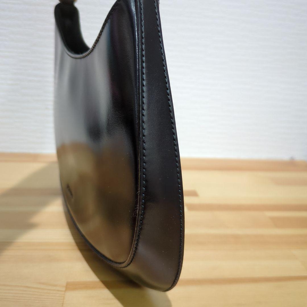 プラダ　レザーワンショルダーバッグ　美品　正規品　PRADAショルダー　レザー