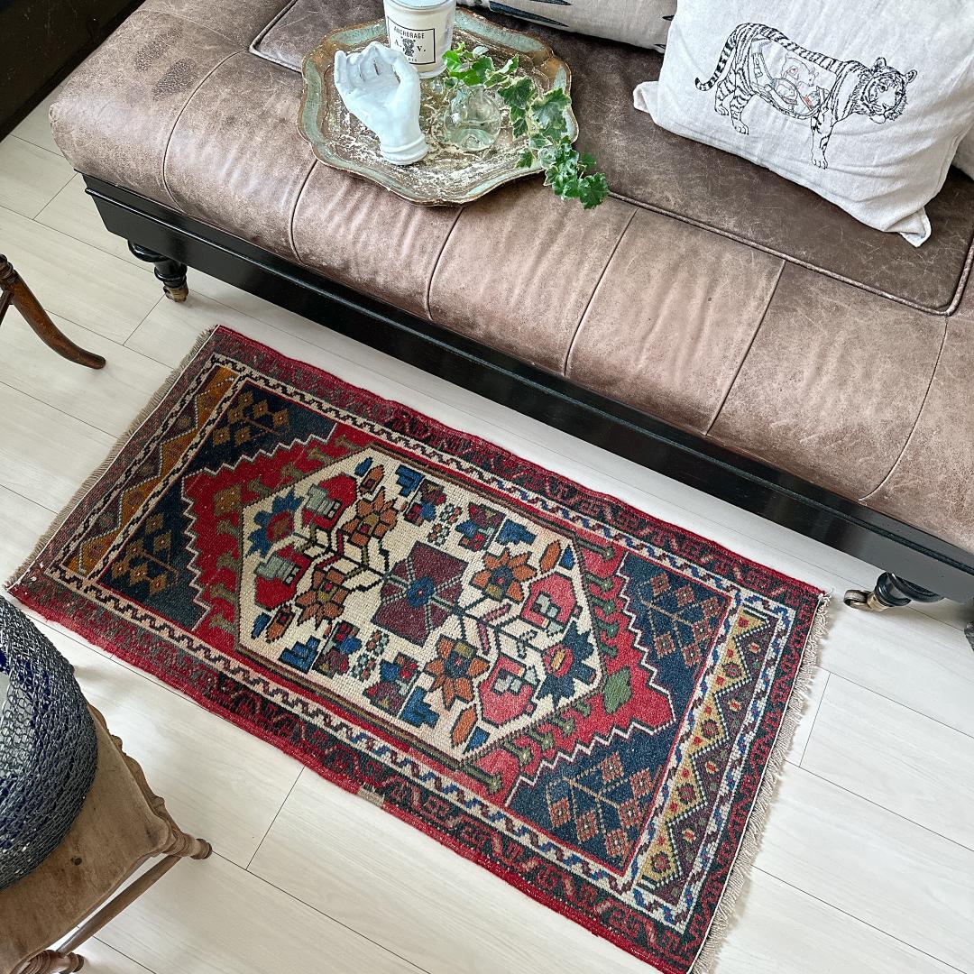 トルコヴィンテージラグ A36 スモールラグ ネイビー レッド マスタード