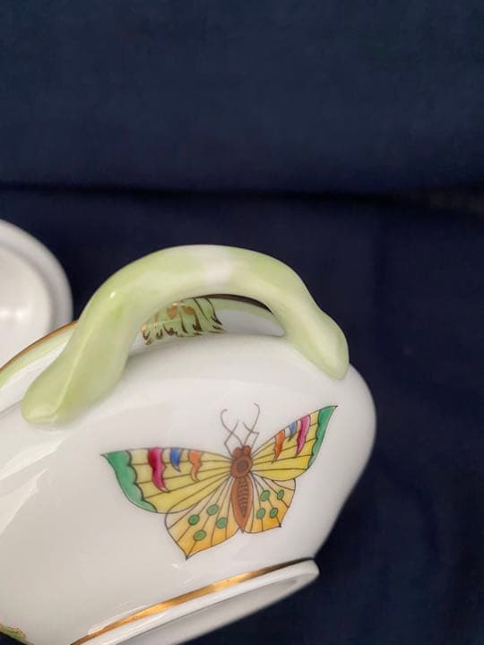 新品未使用　ヘレンド　ヴィクトリア　シュガーポット　ボンボニエール　バラ