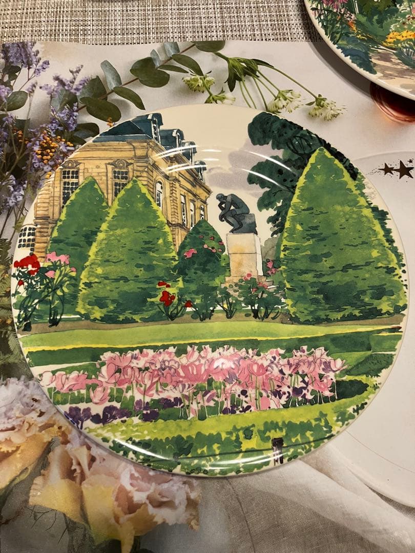 ジアン　モネ　ジヴェルニー　パリ　庭の風景絵皿 4枚セット　箱入り