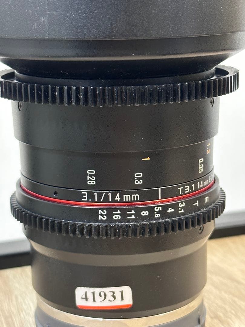 samyang 14mm f2.8 sony Eマウント 広角レンズ