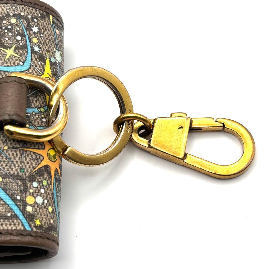 グッチ ディズニー AirPodsケース コラボ GGスプリーム 小物入れ