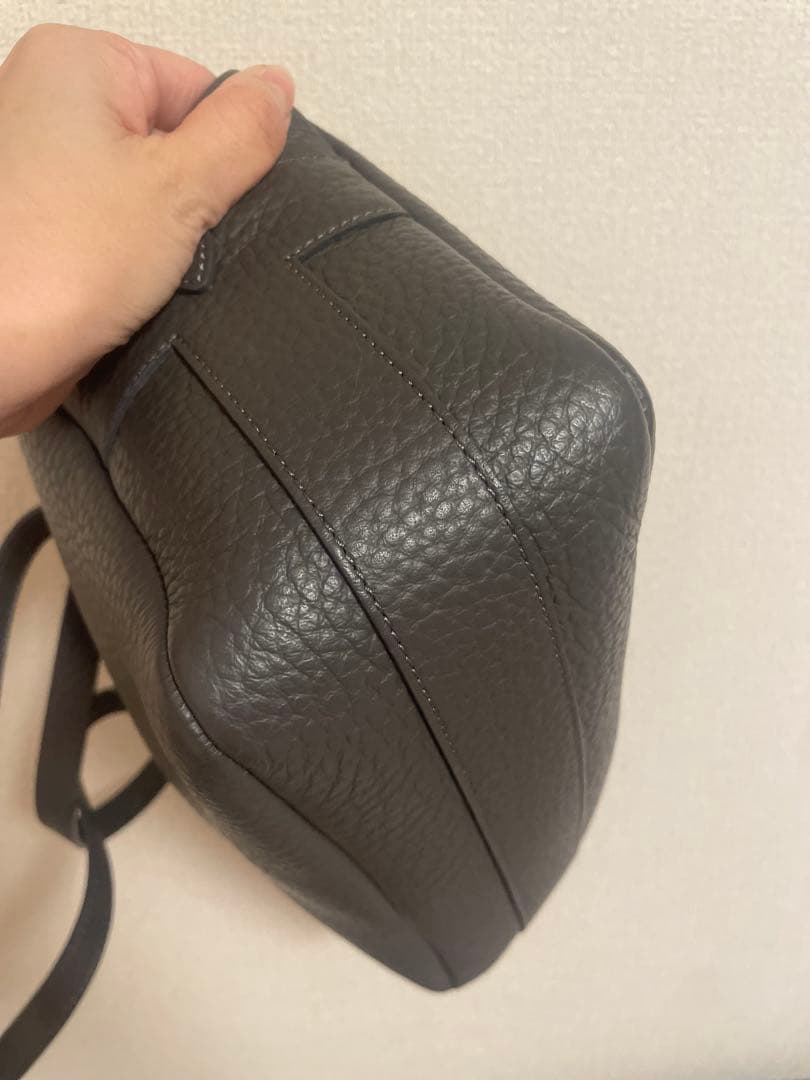 IACUCCI 完売アイテム⭐︎ダークグレーボストン型バッグ