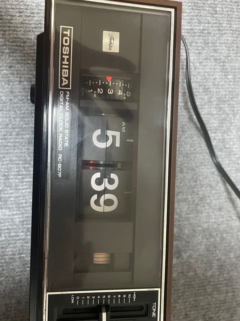 TOSHIBA ラジオ RC-807F 1972年