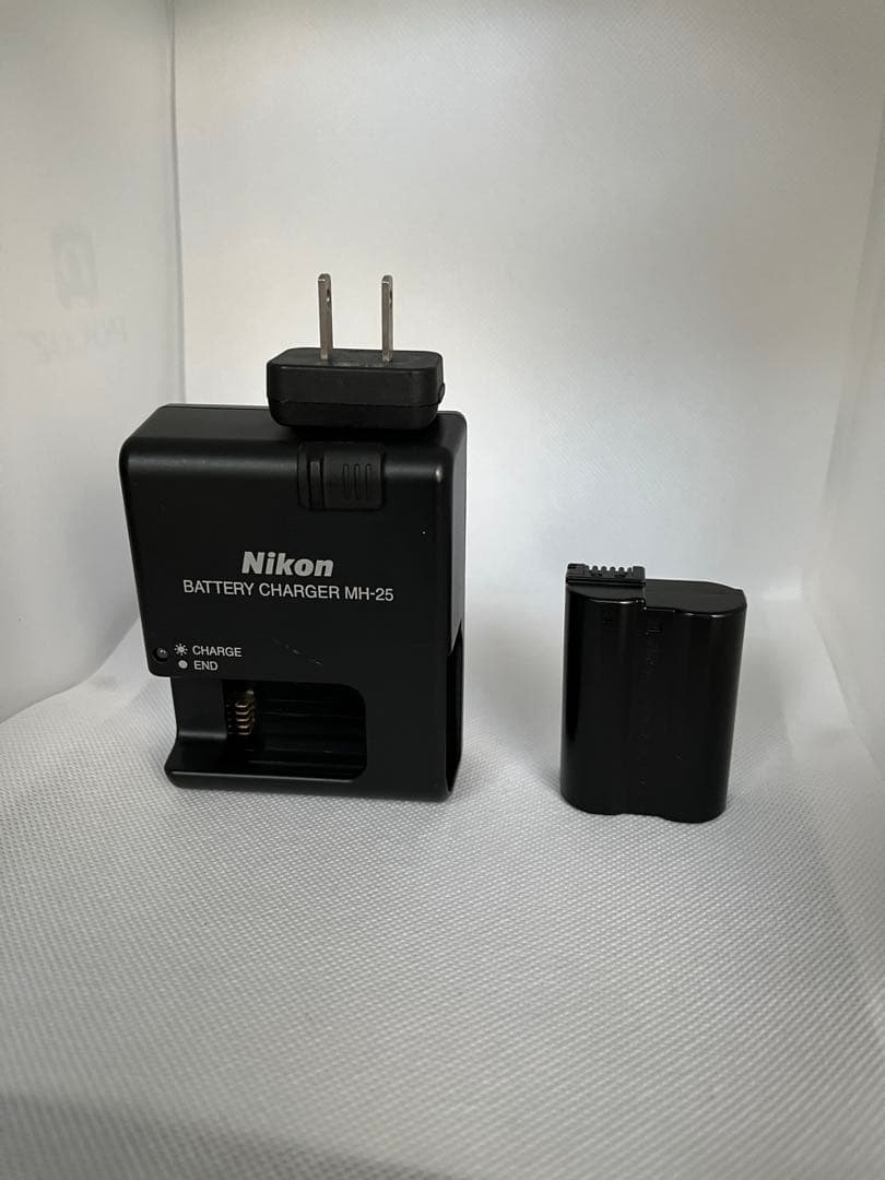 Nikon D7000 一眼レフカメラ