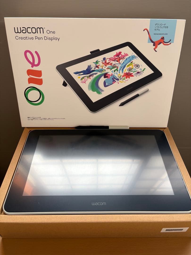 Wacom One 液晶ペンタブレット 13.3型 液タブ（おまけつき）